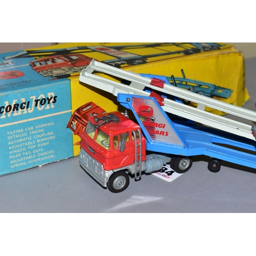 534 - A BOXED CORGI MAJOR TOYS FORD H SERIES ARTICULATED CAR TRANSPORTER, NO 1138, very lightly playworn, ... 