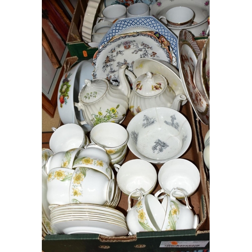 560 - SEVEN BOXES AND LOOSE CERAMICS, GLASS, LINEN ETC, to include Herend square pierced edge dish, Minton... 