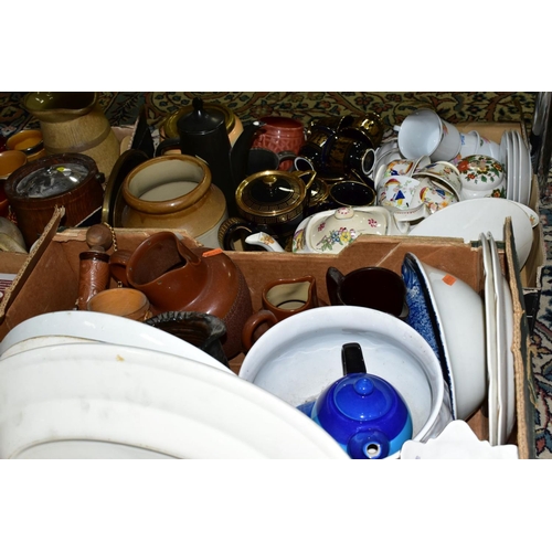 583 - FOUR BOXES OF 19TH AND 20TH CENTURY CERAMICS, KITCHEN SUNDRIES ETC, including an early 19th century ... 