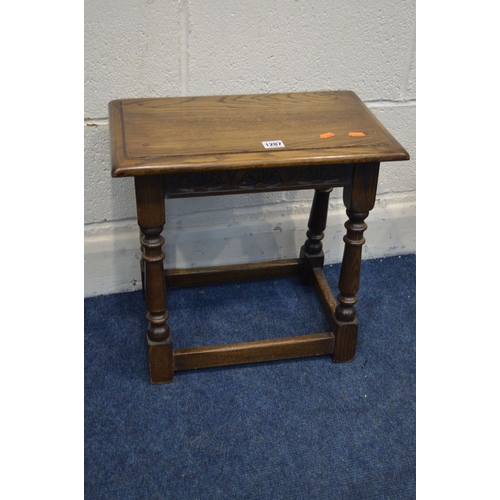 1287 - A SMALL REPRODUCTION OAK OCCASIONAL TABLE