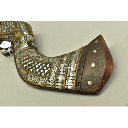 277 - AN ANTIQUE AFGHAM JEZAIL believed dating from the period of the first Anglo/Afghan war between 1839 ... 