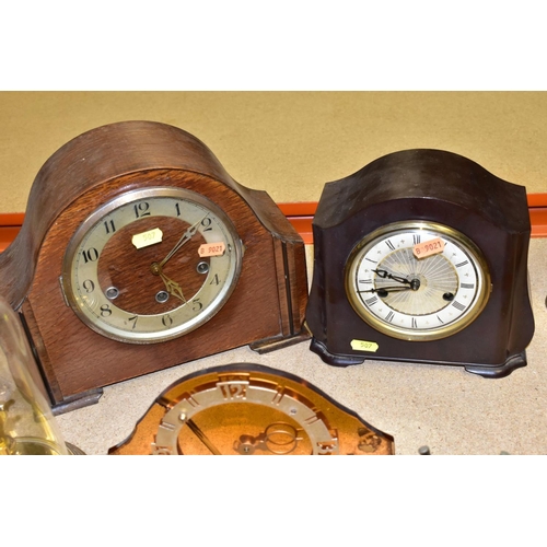 507 - NINE VARIOUS 20TH CENTURY CLOCKS AND TIMEPIECES, including a Kundo anniversary clock, a Smiths brown... 