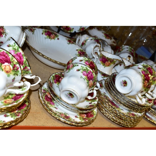 516 - ROYAL ALBERT 'OLD COUNTRY ROSES' TEA/DINNER WARES, comprising six 27cm plates (seconds), six 21cm pl... 