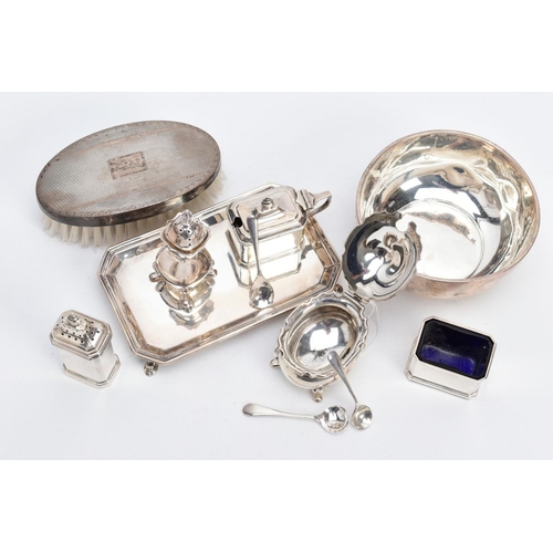 18 - A SELECTION OF SILVER CONDIMENTS AND ITEMS, to include a George V salt with spoon, plain polished bo... 