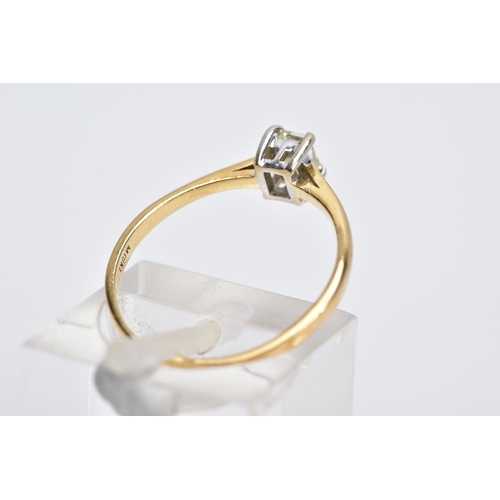 56 - AN 18CT GOLD SINGLE STONE DIAMOND RING, designed with a claw set rectangular cut diamond, tapered sh... 