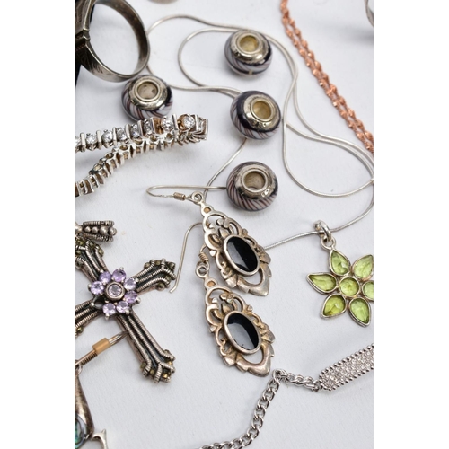 69 - A SELECTION OF JEWELLERY, to include a white metal open work star pendant necklace, the pendant set ... 