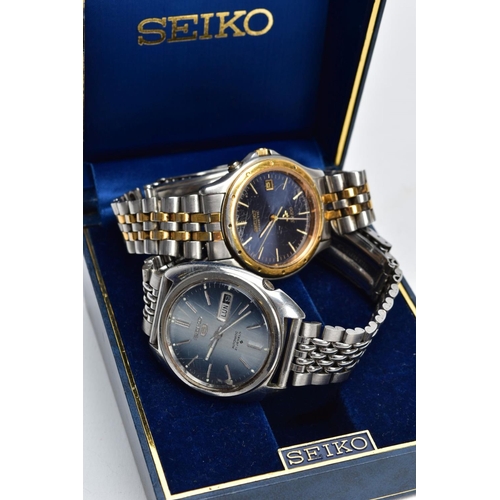 97 - TWO GENTS SEIKO WRISTWATCHES, the first with a dark blue dial signed 'Seiko Kinetic SQ 100' with bat... 