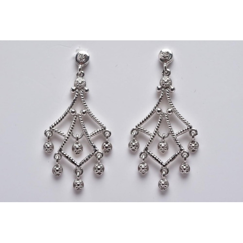 104 - A PAIR OF 9CT WHITE GOLD DROP EARRINGS AND A SILVER GILT SAPPHIRE PENDANT NECKLET, each earring set ... 