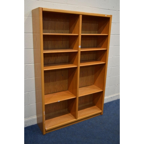 1354 - A MID TO LATE 20TH CENTURY LIGHT OAK OPEN BOOKCASE, with adjustable shelves, width 122cm x depth 33c... 