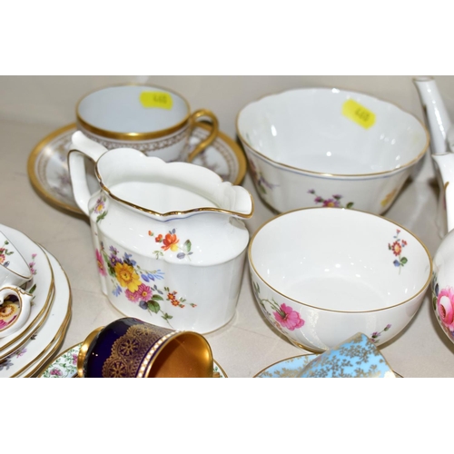 460 - A SMALL QUANTITY OF ROYAL CROWN DERBY 'DERBY POSIES' TEA WARES, comprising a cream jug, a milk jug, ... 