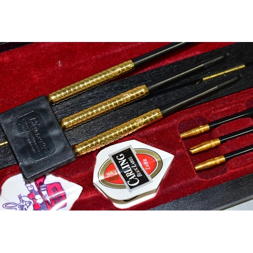 478 - A SET OF ERIC BRISTOW 'THE CRAFTY COCKNEY' GOLD PLATED TUNGSTEN BARREL DARTS, from a limited edition... 