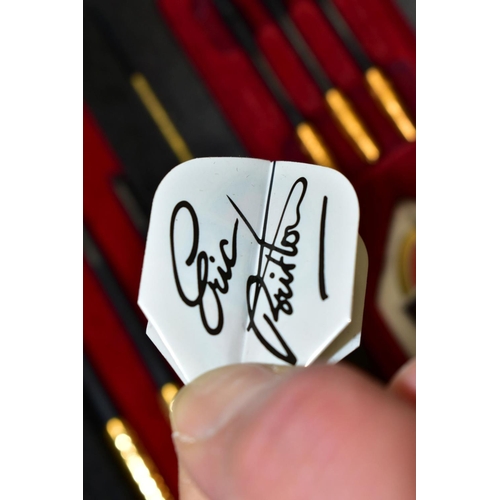 478 - A SET OF ERIC BRISTOW 'THE CRAFTY COCKNEY' GOLD PLATED TUNGSTEN BARREL DARTS, from a limited edition... 