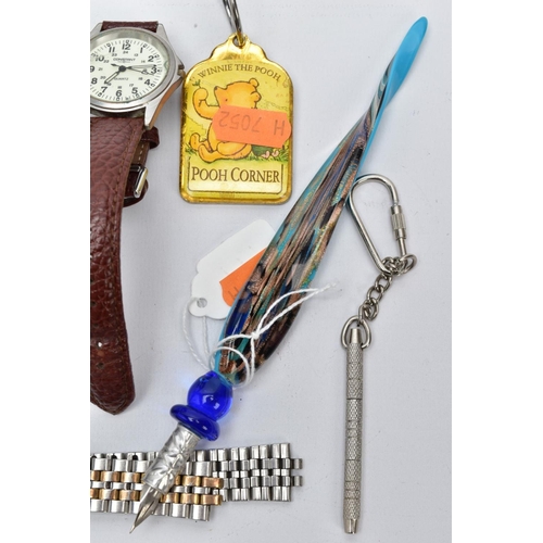 55 - A BOX OF WRISTWATCHES AND A GLASS HANDLED FOUNTAIN PEN, to include five gents wristwatches such as a... 