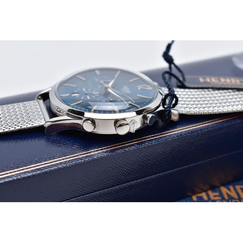 81 - A GENTS HENRY LONDON WRISTWATCH, circular blue dial with Arabic twelve and baton markers, multi-func... 