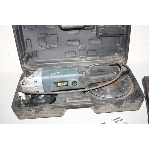 1061 - A POWERCRAFT DP500 PILLAR DRILL , a machine vice and a Powercraft 9 inch angle grinder with spare di... 