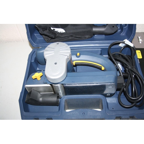 1091 - A PERFORMANCE PRO THREE BLADE ELECTRIC PLANER in case unused with original packaging (no PAT require... 