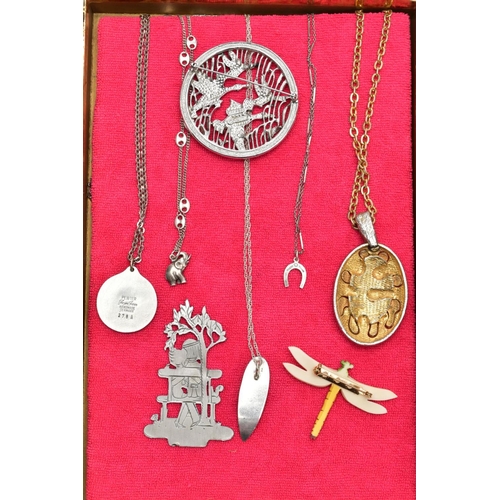 116 - A SELECTION OF SILVER AND WHITE METAL JEWELLERY, to include 'Georg Jensen' horseshoe pendant suspend... 