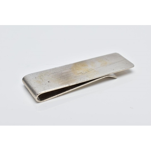 30 - A SILVER MONEY CLIP, of a plain polished design, signed 'Tiffany & Co 925', hallmarked London silver... 