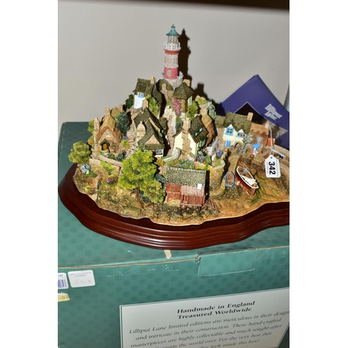 342 - A LARGE LILLIPUT LANE LIMITED EDITION SCULPTURE, 'Out of the Storm' L2064, No 2318/3000, with wooden... 