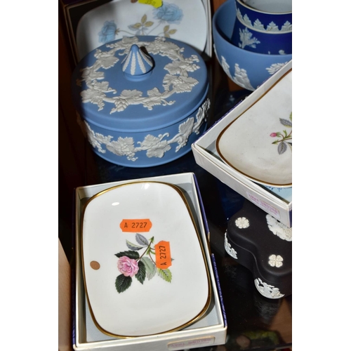 358 - A GROUP OF WEDGWOOD BONE CHINA AND JASPERWARE, including four assorted pale blue jasperware trinket ... 