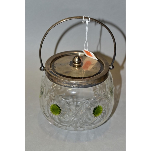 367 - A GEORGE V SILVER MOUNTED CUT GLASS BISCUIT BARREL, with swing handle, pull off cover with ball fini... 