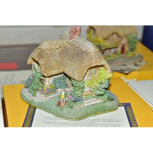 371 - EIGHT BOXED LILLIPUT LANE SCULPTURES, all with deeds, 'Kerry Lodge' (Christmas Collection) with leaf... 