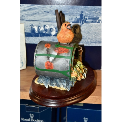 373 - A BOXED LIMITED EDITION BORDER FINE ARTS SCULPTURE 'In The Potting Shed' (Robin nesting in old paint... 