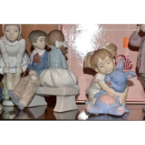 391 - FIVE NAO FIGURES/GROUP, comprising 'First Love' No 1136 girl and boy figure group, height 16.5cm, bo... 