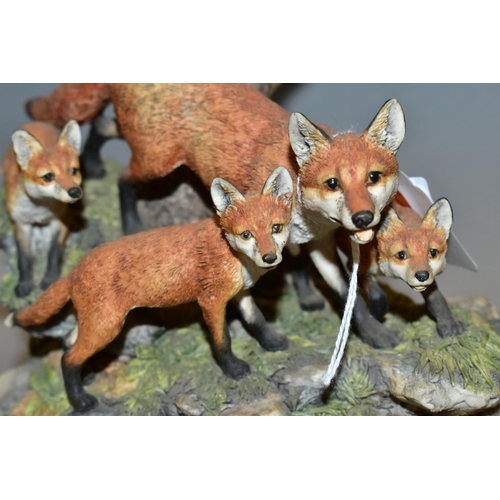 406 - A LIMITED EDITION BORDER FINE ARTS SCULPTURE, 'Look, Listen and Learn' (vixen and cubs) L124, modell... 