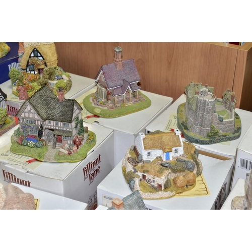 453 - THIRTY FOUR LILLIPUT LANE SCUPLTURES FROM VARIOUS COLLECTIONS, (mostly boxed and with deeds except w... 