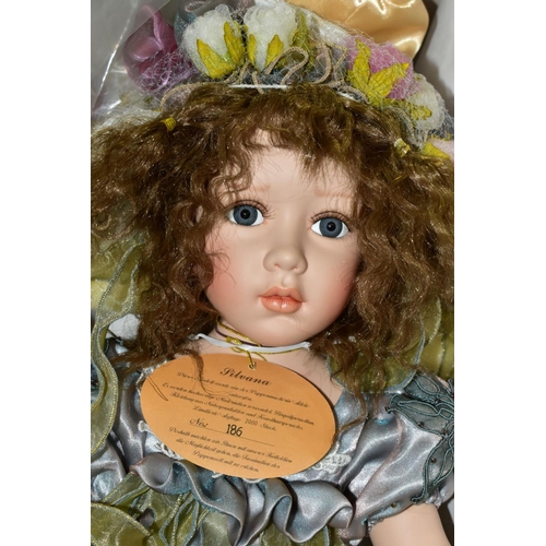 464 - A BOXED RF COLLECTION ADELE'S PUPPENHAUS PORCELAIN COLLECTORS DOLL, 'Silvana' limited edition No.186... 