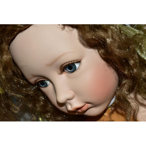 464 - A BOXED RF COLLECTION ADELE'S PUPPENHAUS PORCELAIN COLLECTORS DOLL, 'Silvana' limited edition No.186... 