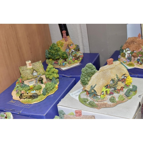 465 - ELEVEN LILLIPUT LANE SCULPTURES FROM COLLECTORS CLUB AND ANNIVERSARY SPECIALS, all boxed except one ... 