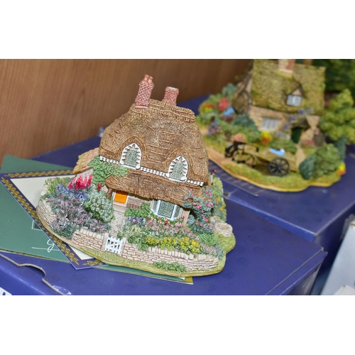 465 - ELEVEN LILLIPUT LANE SCULPTURES FROM COLLECTORS CLUB AND ANNIVERSARY SPECIALS, all boxed except one ... 