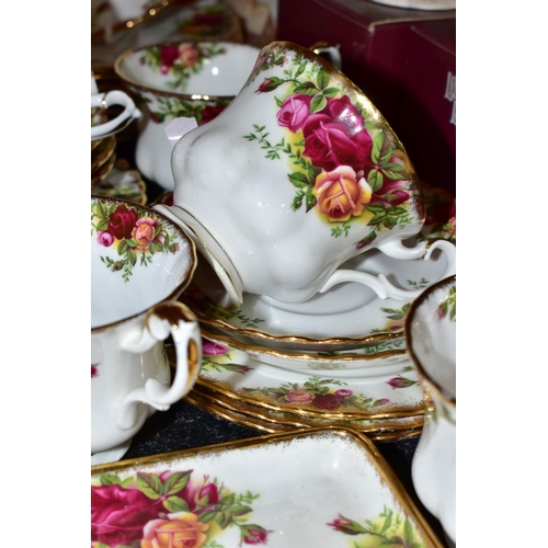 467 - ROYAL ALBERT 'OLD COUNTRY ROSES' TEASET FOR EIGHT COMPRISING, 16cm plates, cups, saucers, 21cm plate... 