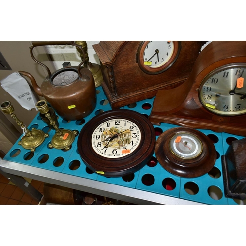 495 - CLOCKS AND METALWARES, to include Smiths chiming mantel clock, winds and chimes, runs briefly, highl... 