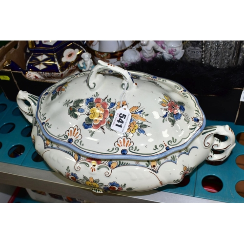 541 - A BOX AND LOOSE CERAMICS, etc, including a Royal Goedewaagen twin handled tureen and cover, Imari de... 