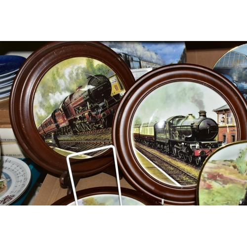 546 - THIRTY TWO STEAM LOCOMOTIVE THEMED COLLECTORS PLATES, to include four Kingsley plates in wooden fram... 