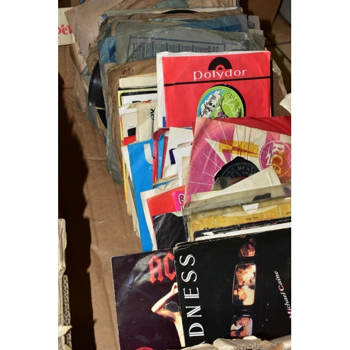 576 - A COLLECTION OF APPROXIMATELY TWO HUNDRED 7 INCH SINGLES AND 78'S, artists include Pink Floyd, Machi... 