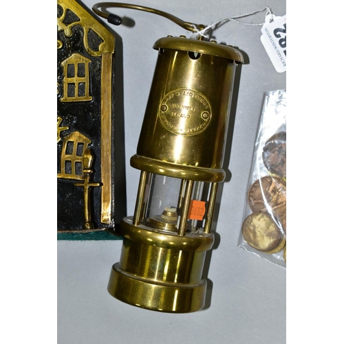 582 - A MODERN BRASS MINERS SAFETY LAMP, made by Vale Metal Spinners, Hirwaun, marked with plaque for Hock... 