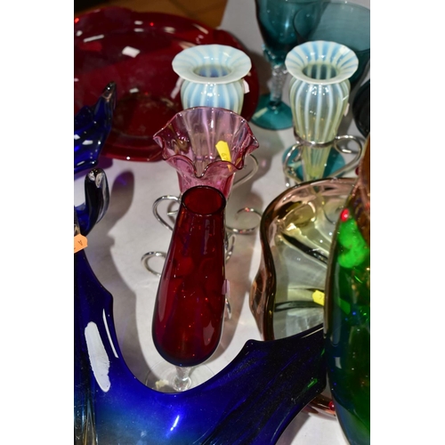 624 - DECORATIVE GLASS to include Murano? Lobster claw vase, height approximate 48cm, SK10 Union Wrythen &... 