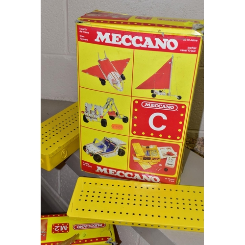 629 - A QUANTITY OF 1980'S MECCANO, to include boxed sets C and M.2 (contents not checked, boxes damaged) ... 