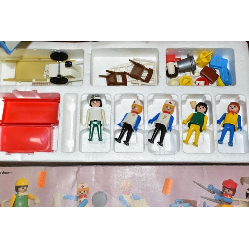 636 - A BOXED PLAYMOBIL G SCALE ATLAS WORK TRAIN SET, No 4053, missing figures and accessories, but otherw... 