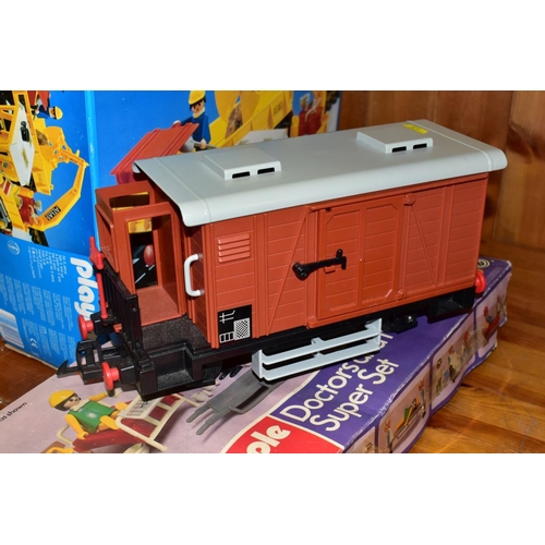 636 - A BOXED PLAYMOBIL G SCALE ATLAS WORK TRAIN SET, No 4053, missing figures and accessories, but otherw... 