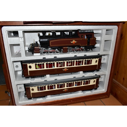 637 - AN LGB G GAUGE CONTINTENTAL CLASSIC EXPRESS STARTER TRAIN SET, No 70700, comprising 0-6-6-0 Mallet T... 