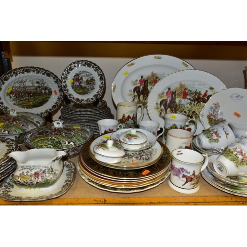 644 - A GROUP OF HUNTING SCENE TABLEWARES, to include Regency teaset (cake/sandwich plate, milk jug, sugar... 