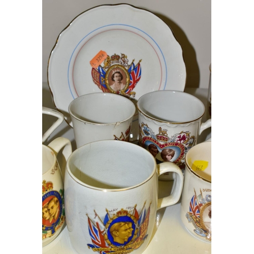 648 - A GROUP OF ROYAL/OTHER COMMEMORATIVES, to include two King George V Coronation 1911 beakers and a Si... 