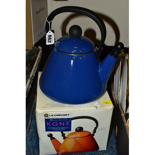 662 - A LE CREUSET 'KONE' STOVE TOP KETTLE IN BOX, in unused condition, in blue