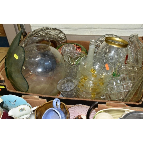 677 - FIVE BOXES OF ASSORTED CERAMICS AND GLASSWARE, including Japanese tea and coffee wares, assorted cup... 