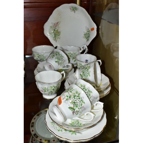 697 - A ROYAL ALBERT FRIENDSHIP SERIES 'HAWTHORN' PATTERN TEA SET, comprising milk jug, sugar bowl (chippe... 